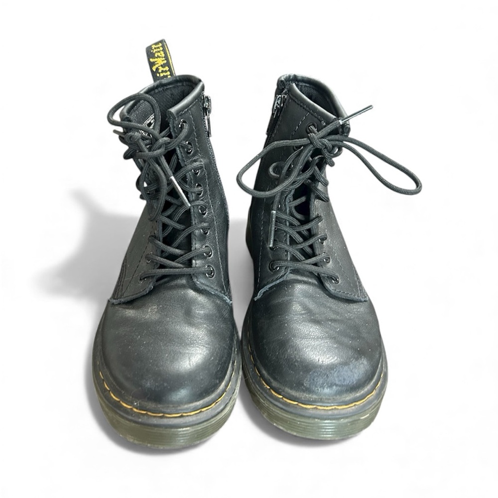 Dr. Martens Kids Black Lace-Up Boots - Picture 2 of 8